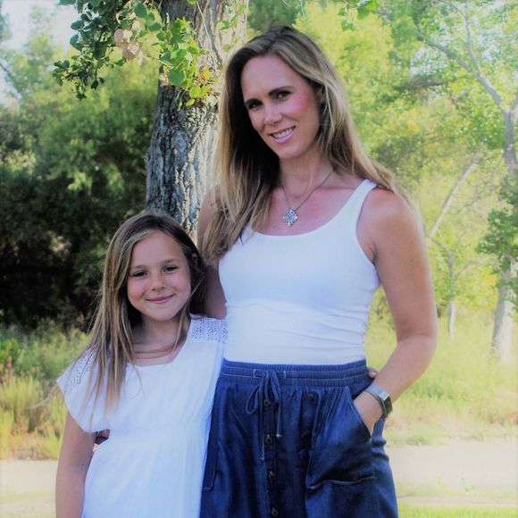 Meet your Posher, Elizabeth - Picture 1 of 1